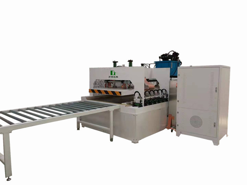 高頻拼板機(jī)（直升式）